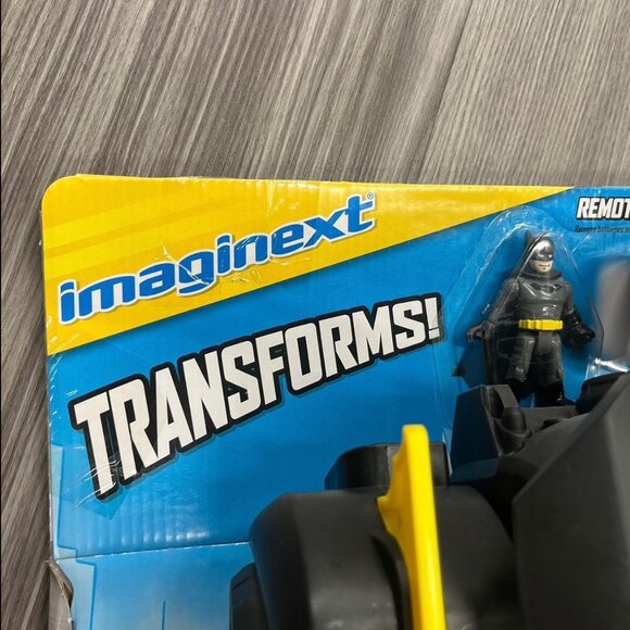 Imaginext Batman DC Super Friends Transforms Batmobile Car Toy NEW - Picture 7 of 13